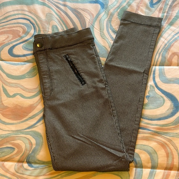 Stretchy black and white print pants - Picture 1 of 5